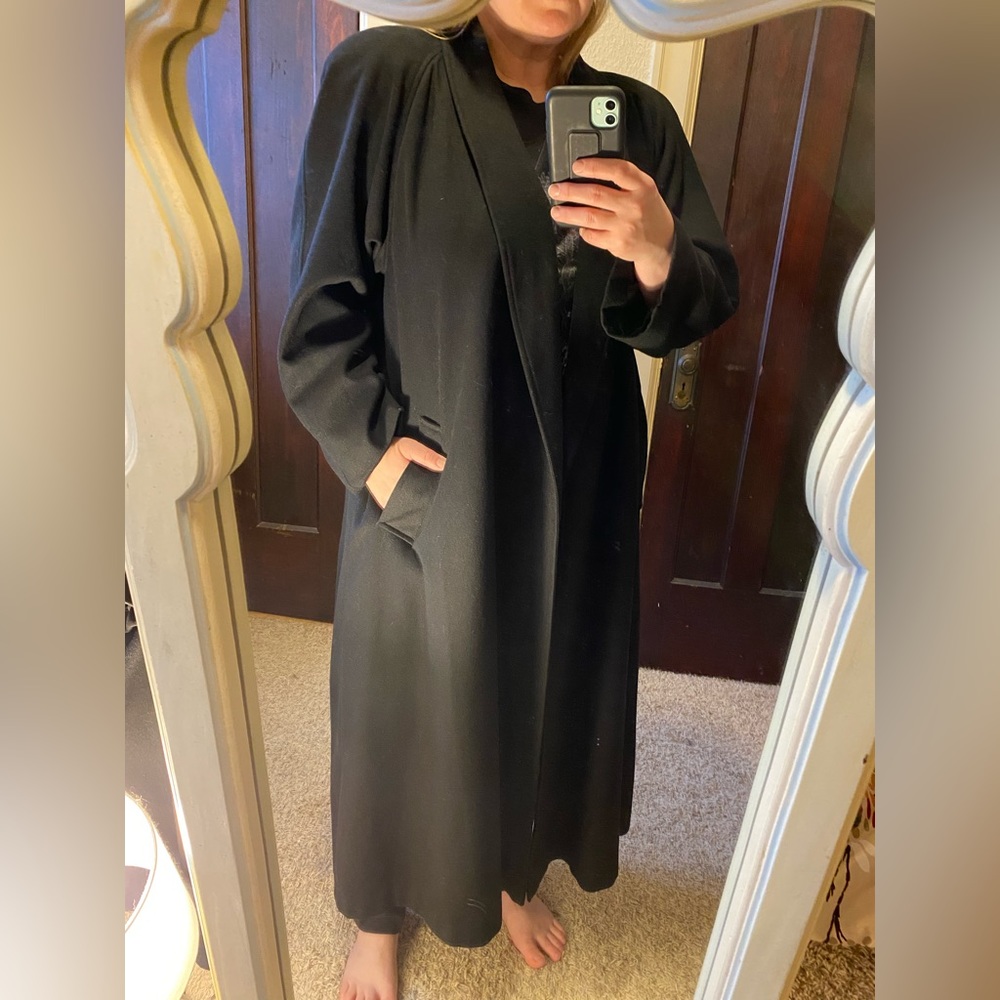 Vintage women’s Portrait black wool duster coat open front overcoat goth USA